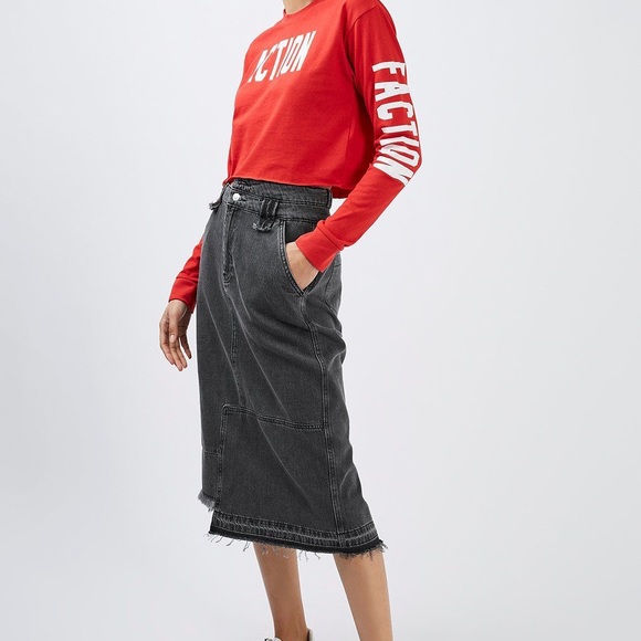 Topshop Dresses & Skirts - Topshop 8 Reclaim Denim Skirt New With Tags